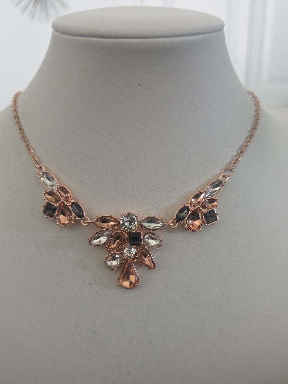 Paparazzi Rose Gold Multi Necklace NWT